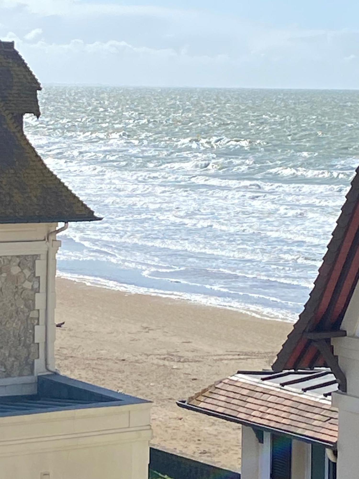 Beau Studio Au Bord De La Mer Blonville-sur-Mer Buitenkant foto